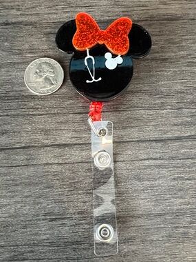Minnie badge reel